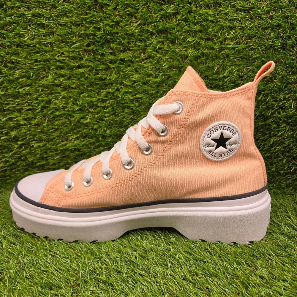 Converse Chuck Taylor All Star HI Lugged Lift SIZE 7 Girls Platform Cheeky Coral